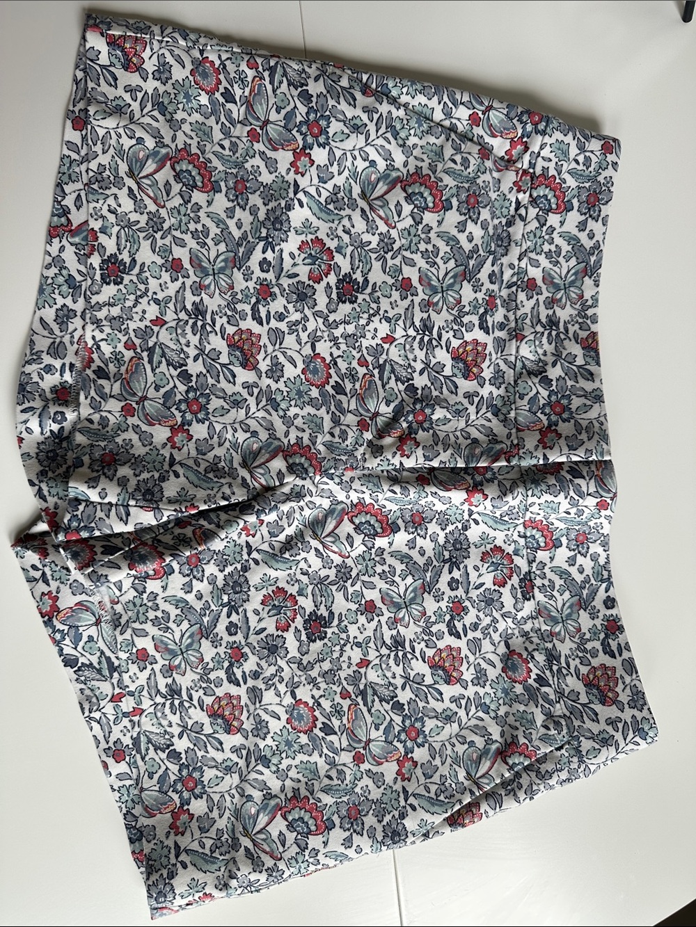 Floral Riviera shorts